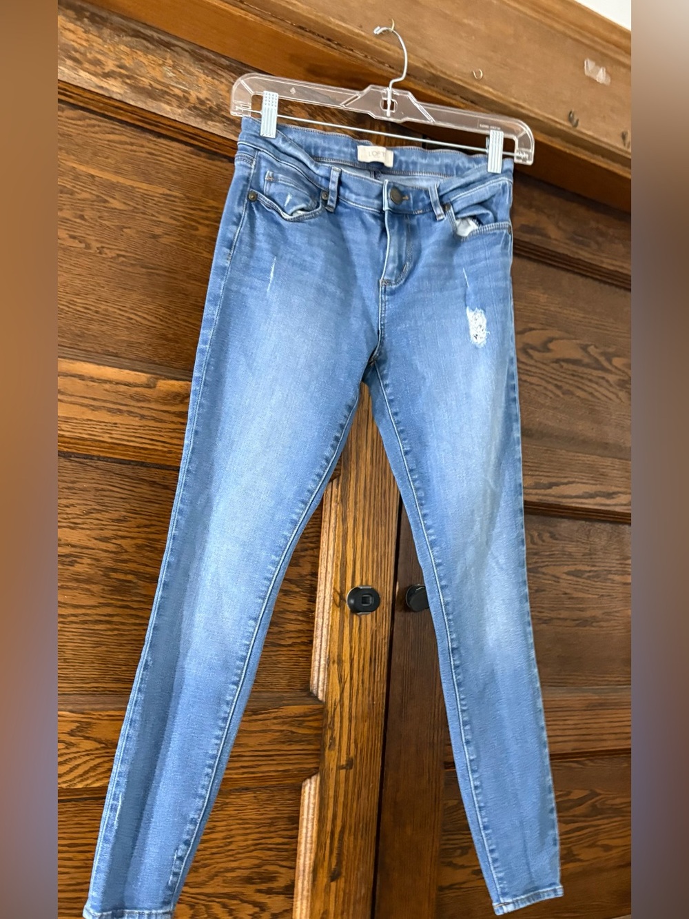 Loft Light Wash Women’s Skinny Jeans - Blue